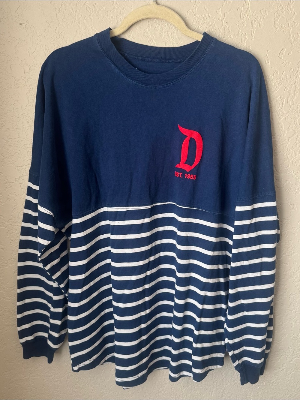 Disney Parks Spirit Jersey Red White Blue Size M